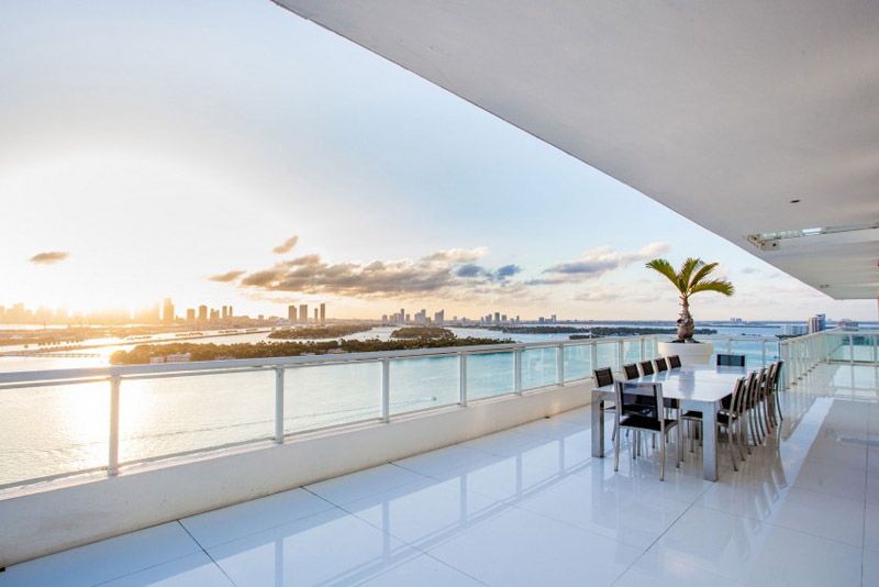 AD-Stunning-Miami-Beach-Penthouses-With-Pool-05