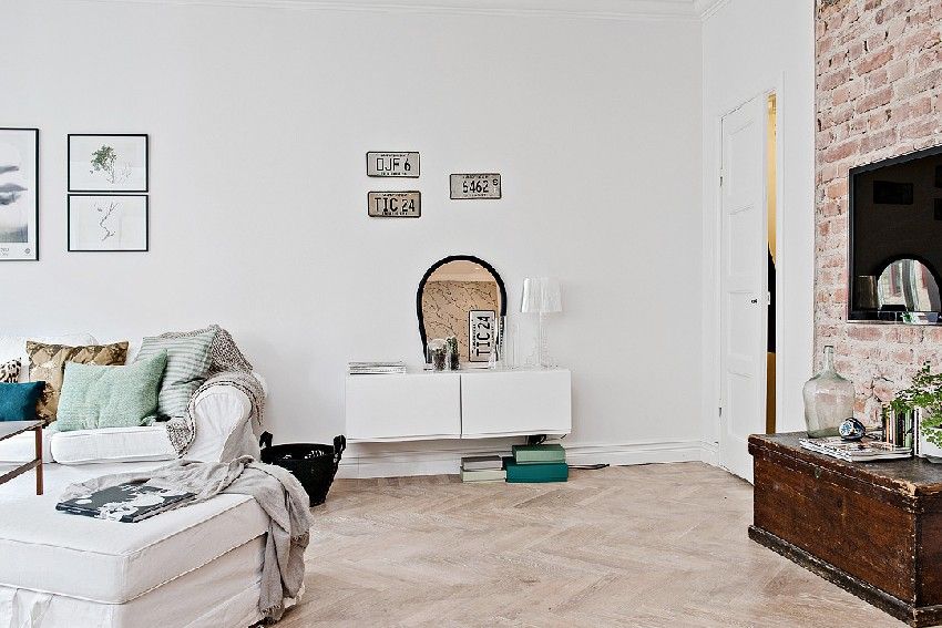 one-room-Scandinavian-apartment-vanity-with-mirror